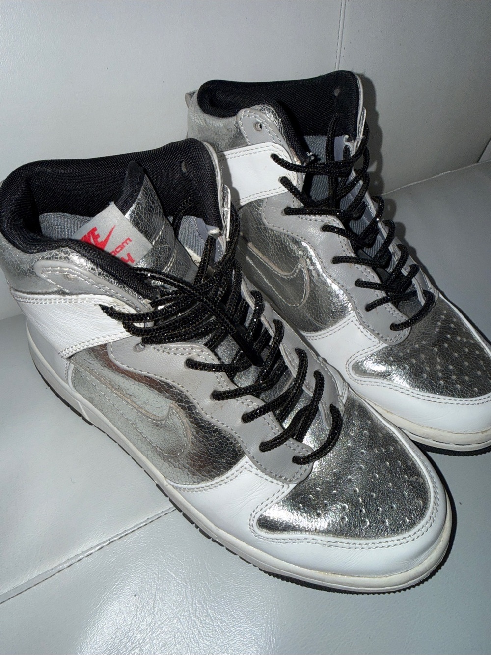 Metallic Nike High Chrome Silver & White High Top Sneakers size 7 - Picture 2 of 8